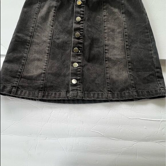 BDG Denim Button Up Front Acid Wash Gray/Black Short Mini Skirt Sz M - Picture 4 of 10